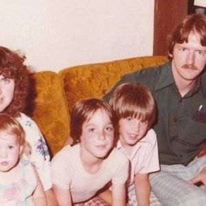 Meet your Posher, Sharon